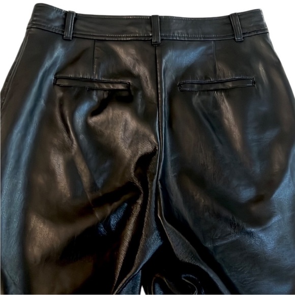 EUC Aritzia Babaton Command Crop (Ankle) Faux Leather Pants Size 10 - Picture 9 of 12